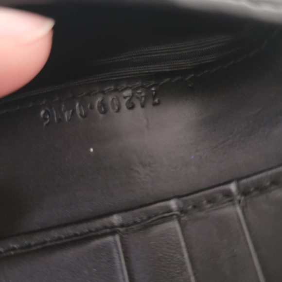 Gucci Wallet - Picture 3 of 4